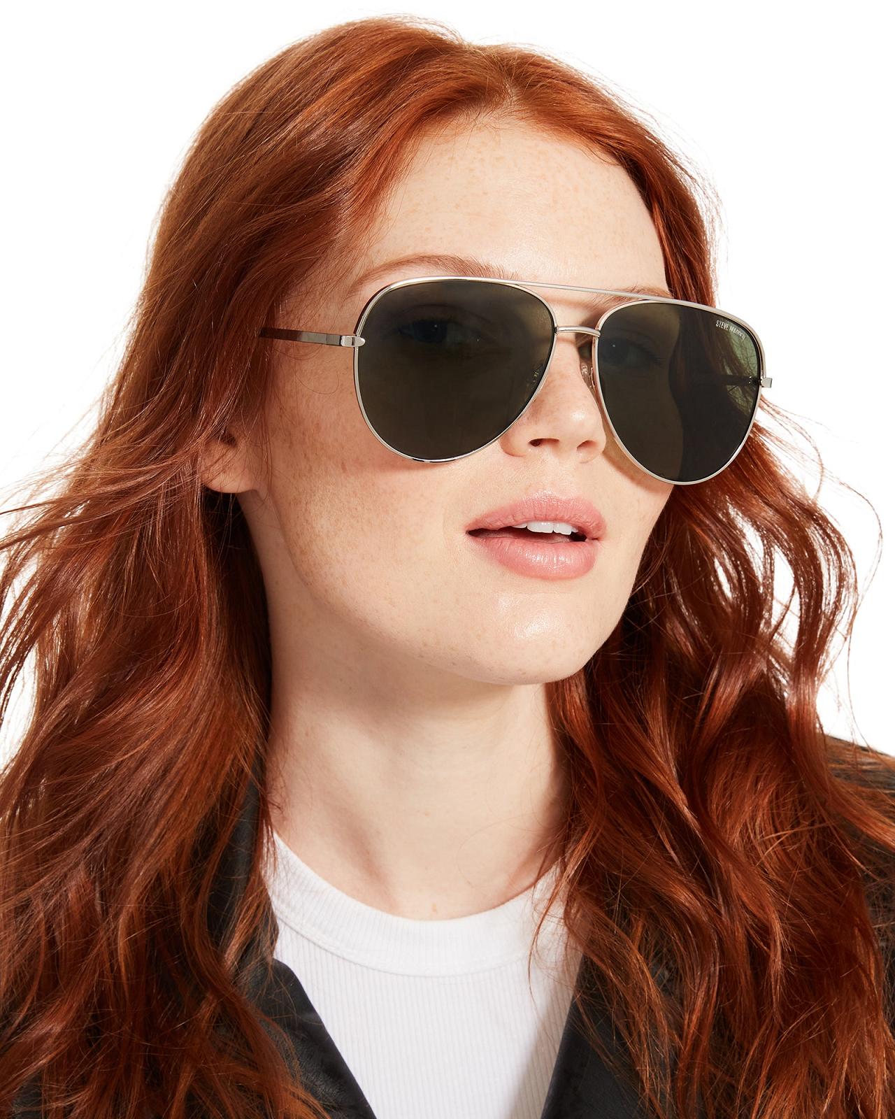 Steve Madden DANTE SUNGLASSES Női Napszemüveg Titán | 138RFBTUG